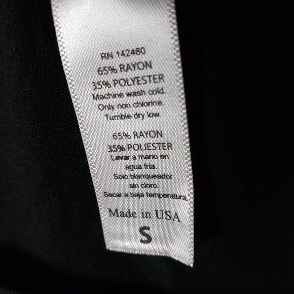 NWOT Over The Limit Apparel Sleeveless Black Muscle Tee Women's Size Small - Picture 10 of 11